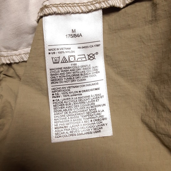 Old Navy Mens Tech Hybrid Cargo Shorts Med. Green 7-inch inseam Birch Leaf Nylon - Picture 6 of 10